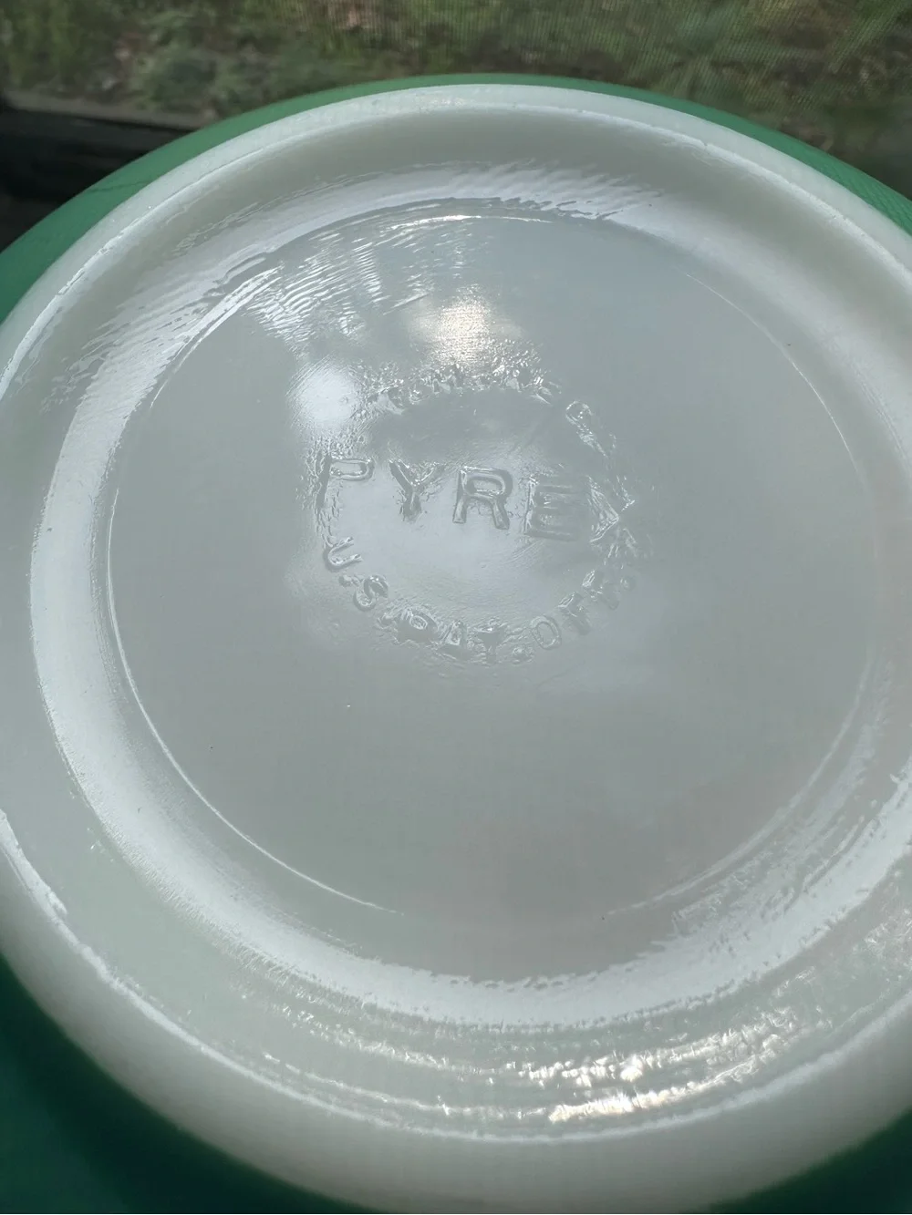 Pyrex vintage primary
